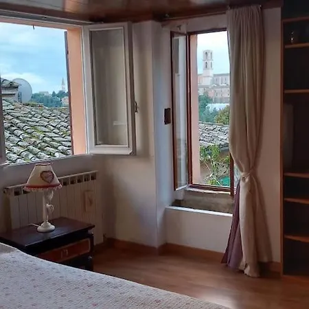Дом отдыха The Lovely House Перуджа