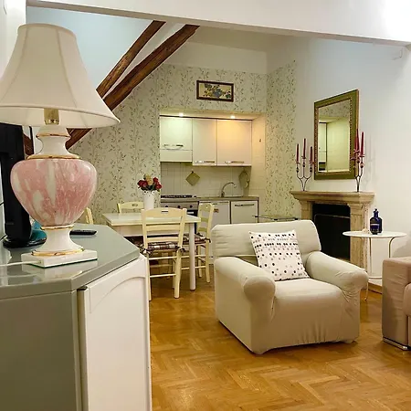 Дом отдыха The Lovely House *